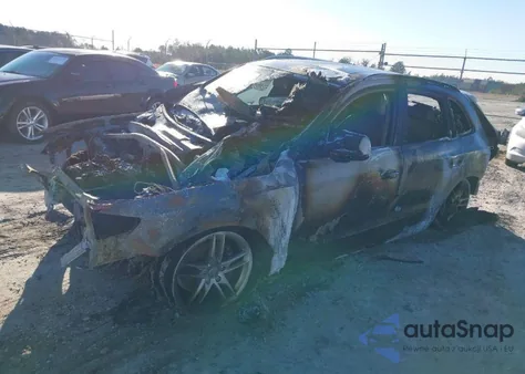 2015 Audi Q5 2.0T Premium z USA, uszkodzony, nr VIN WA1LFAFP8FA036781